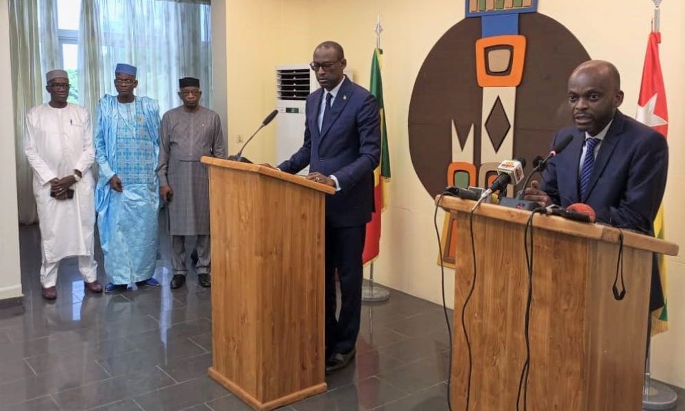 Le Mali demande à Faure Gnassingbé de faciliter le compromis d'une élection dans 24 mois - Photo Conf Presse Lomé (C) Ken LOGO