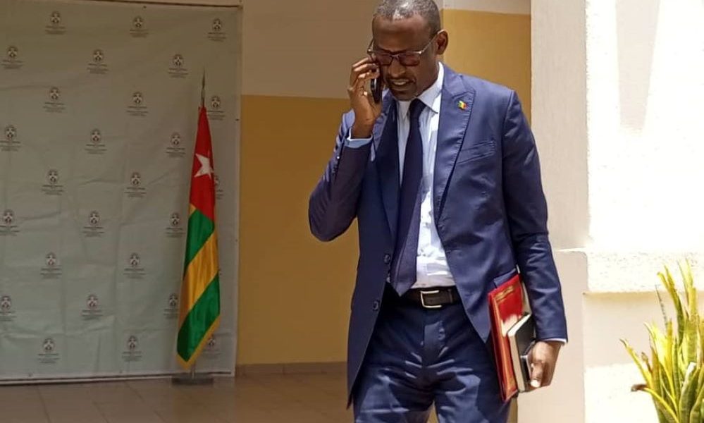Abdoulaye Diop, Ministre des affaires étrangères du Mali en visite au Togo lance un appel à Faure Gnassingbé (C) Ken LOGO