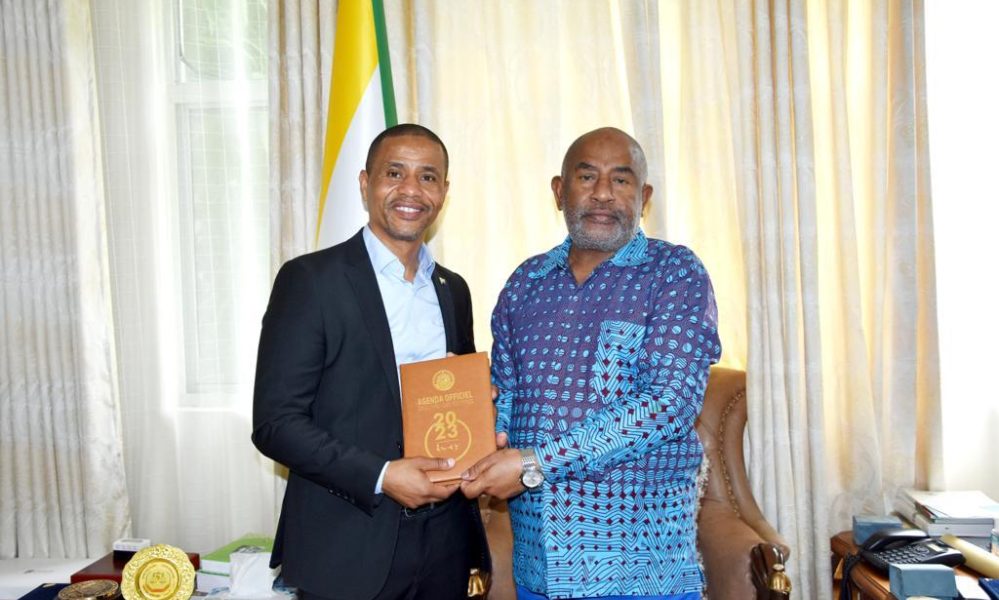 Le Président des Comores Azali Assoumani et l'opposant Salim Saadi fait du bruit